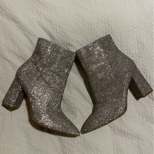 MADDEN GIRL by Steve Madden Rhinestone Booties Sz 8